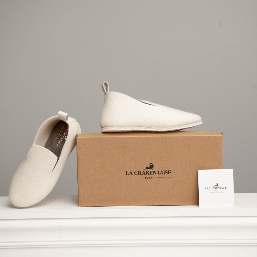 LA CHARENTAISE Natural Wool Felt Slippers NEW Minimalist CottageCore Sustainable